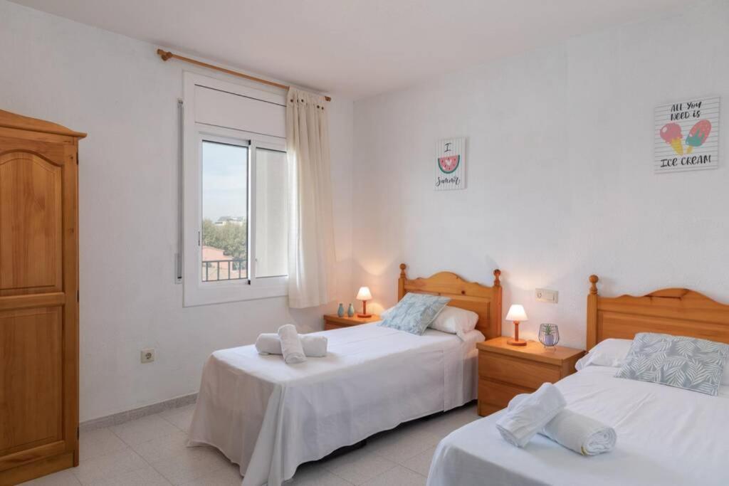 Flateli Empuriabrava Apartment Exterior photo